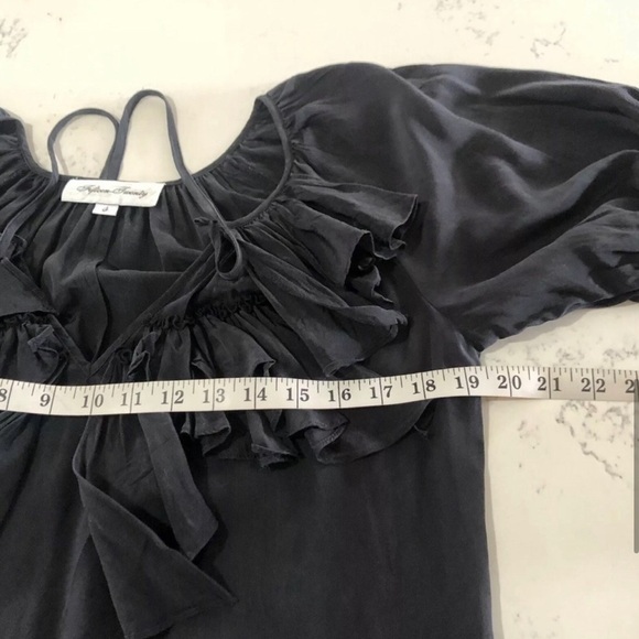 Fifteen -twenty silk ruffle tie front balloon sleeve short tunic/shirt dress - Picture 9 of 11